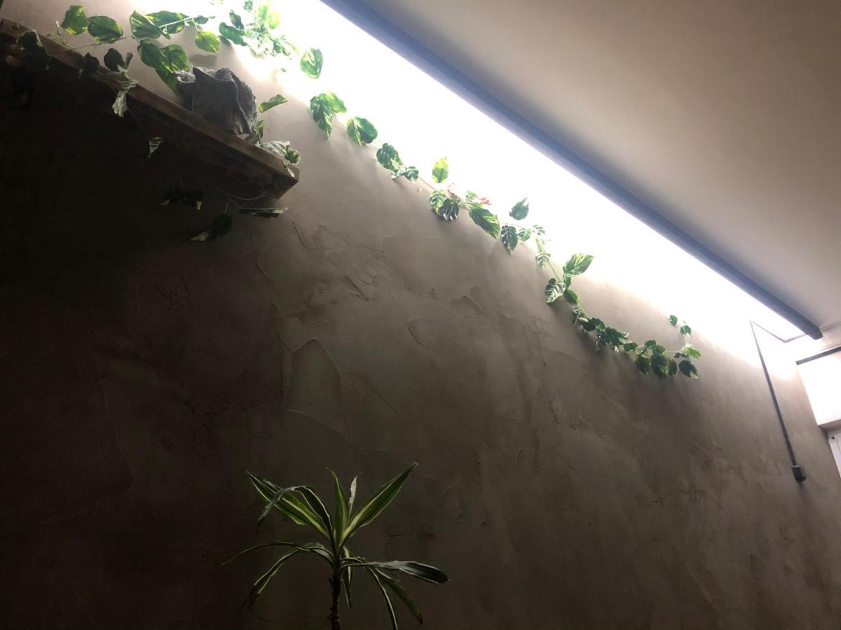 4 Friends Hostel เยเรวาน ภายนอก รูปภาพ